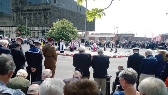 Wreath-laying at the Pierhead drumhead ceremony, which was twinned with one in Hull. Image: Nautilus International Image:Wreath-laying at the Pierhead drumhead ceremony, which was twinned with one in Hull. Image: Nautilus International