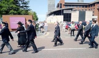 Mariners' Park resident Mike Feltham (middle) during the March for the Medals. Image: Nautilus International Image:Mariners' Park resident Mike Feltham (middle) during the March for the Medals. Image: Nautilus International