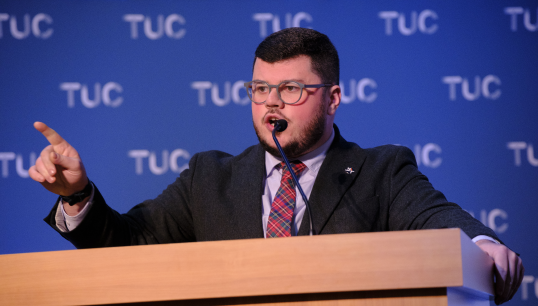 Image:Nautilus communications and campaigns organiser Robert Murtagh speaking at the TUC special congress. Image: TUC 