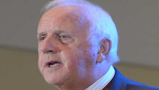 Image:SRI board chairman Brian Orrell