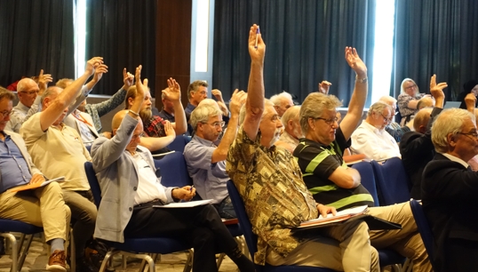 Members voting at the 2022 Nautilus Netherlands Branch Conference. Image: Nautilus International Image:Members voting at the 2022 Nautilus Netherlands Branch Conference. Image: Nautilus International