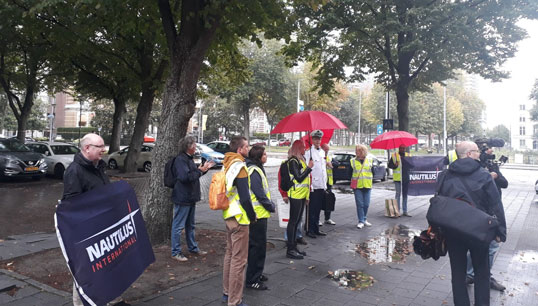Dutch members petition Anthony Veder in August 2020. In the Netherlands, the law and Union CBAs protect the right of workers to their leave days. This has brought conflicts between seafarers and companies. Nautilus supports their members both individually and collectively, industrially and legally in these matters. Image:Dutch members petition Anthony Veder in August 2020. In the Netherlands, the law and Union CBAs protect the right of workers to their leave days. This has brought conflicts between seafarers and companies. Nautilus supports their members both individually and collectively, industrially and legally in these matters.
