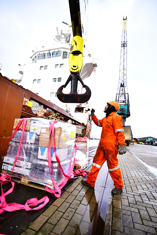 cargo_handling_maritime_resilience_danny_cornelisson_web_insert.jpg cargo_handling_maritime_resilience_danny_cornelisson_web_insert.jpg