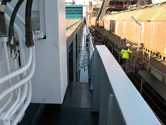 dutch_ship_inpsector_webinsert.jpg dutch_ship_inpsector_webinsert.jpg