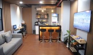 Image:The accommodation includes a recreation area