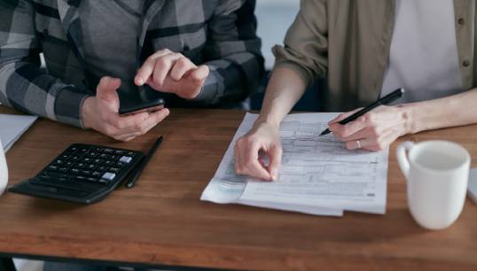 Image:Seafarers' taxes can be more complicated than those of shore workers. Image: Mikhail Nilov / Pexels