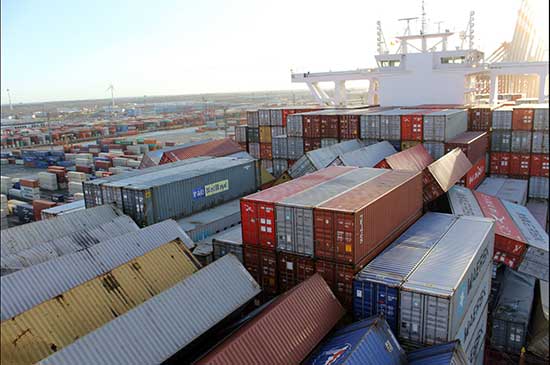containership_safety_msc_zoe_containers_web_insert.jpg containership_safety_msc_zoe_containers_web_insert.jpg