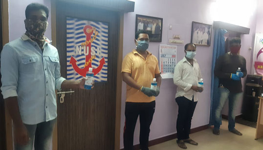 The NUSI union will use its network of branches across India to deliver the oxygen concentrators free of charge to seafarers and their families. Image: ITF Seafarers' Trust Image:The NUSI union will use its network of branches across India to deliver the oxygen concentrators free of charge to seafarers and their families. Image: ITF Seafarers' Trust