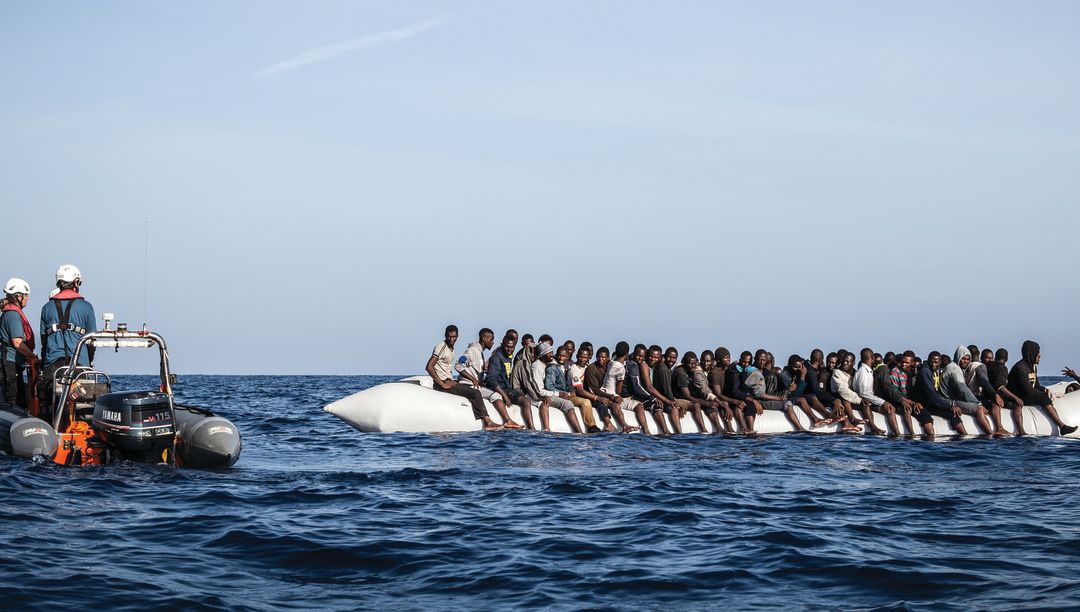 Migrants being rescued by seafarers using an inflatable craft. Image: Judith Buethe Image:Migrants being rescued by seafarers using an inflatable craft. Image: Judith Buethe