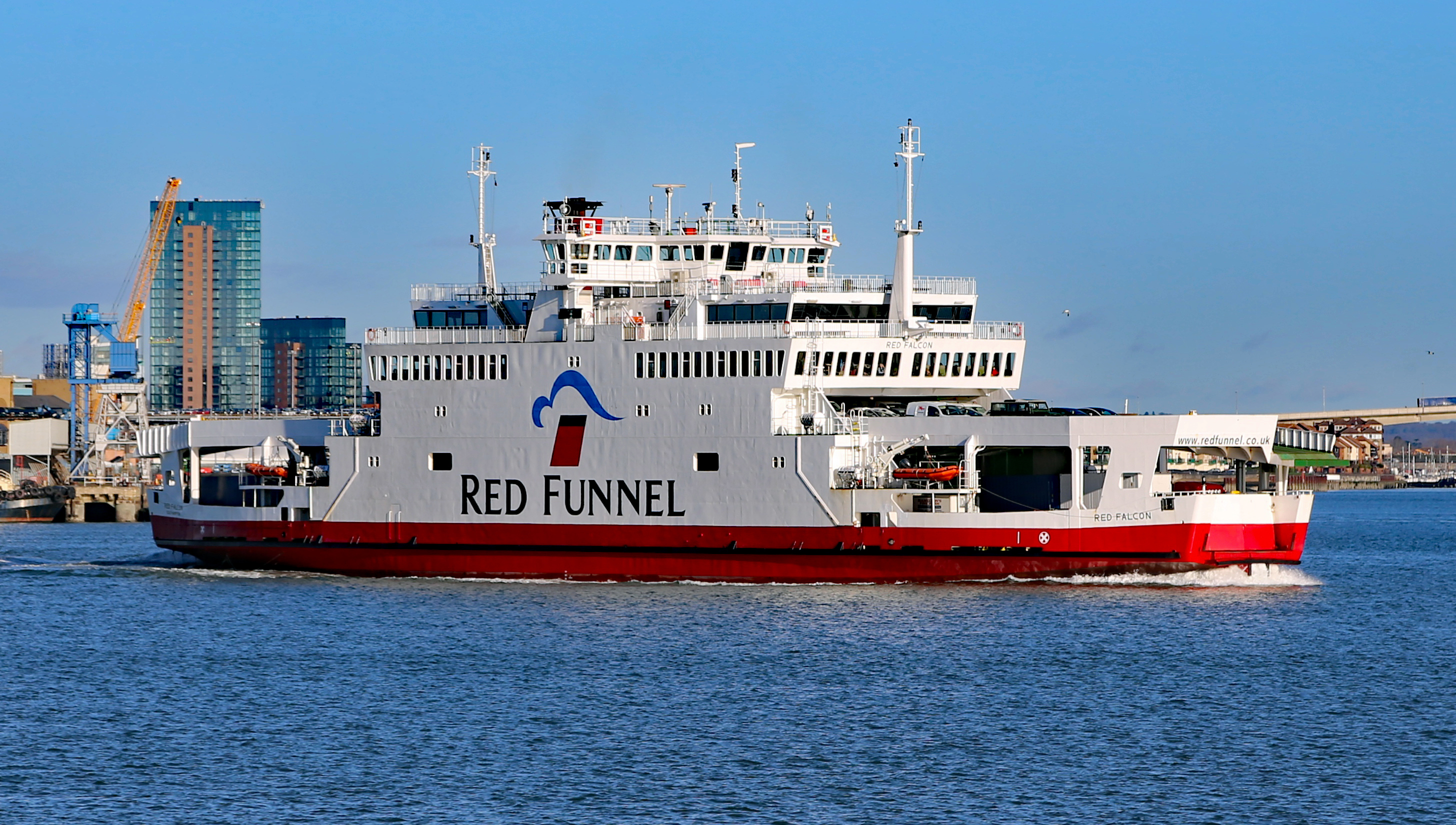 Red Funnel car ferry Image:Red Funnel car ferry