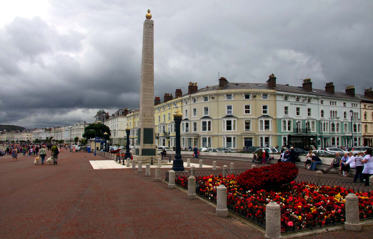 The Llandudno war memorial, where the North Wales Branch of the Merchant Navy Association will be paying tribute to Merchant Navy D-Day veterans on 1 September 2024. Image: Wikimedia Commons Image:The Llandudno war memorial, where the North Wales Branch of the Merchant Navy Association will be paying tribute to Merchant Navy D-Day veterans on 1 September 2024. Image: Wikimedia Commons