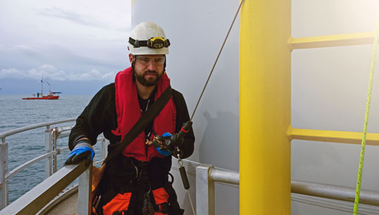 The continued existence of the UK offshore wind visa waiver is damaging to UK workers. Image: Getty Images Image:The continued existence of the UK offshore wind visa waiver is damaging to UK workers. Image: Getty Images