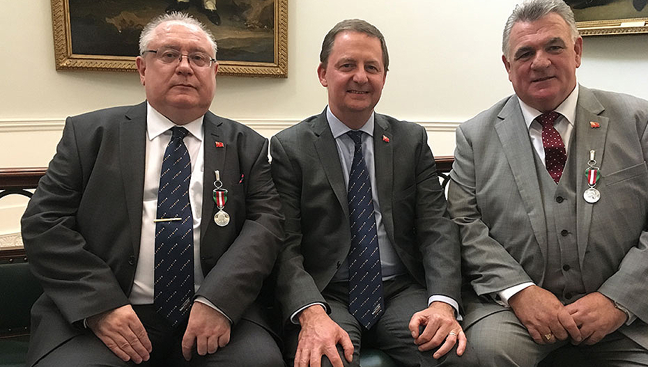Image:Nautilus former senior national secretary Allan Graveson (left) was among 2017's Merchant Navy Medal recipients.