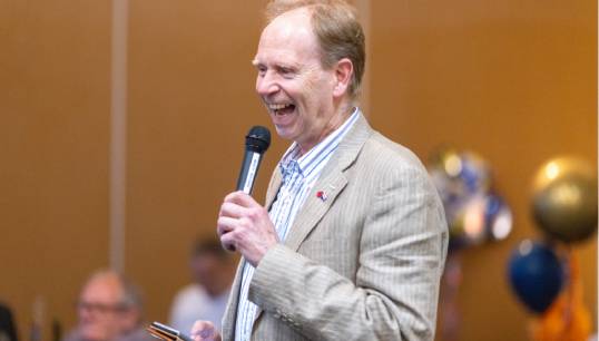 Image:Chair of the Nautilus Council Wilco van Hoboken gave a tribute in numbers to Mark Dickinson. Image:  Brad Wakefield