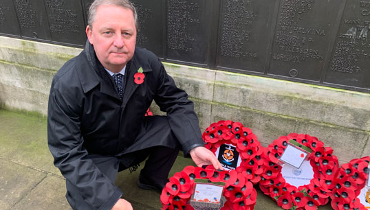 Image:Nautilus general secretary Mark Dickinson lays a wreath at the Merchant Navy Memorial at Tower Hill in London on Remembrance Sunday 2021.