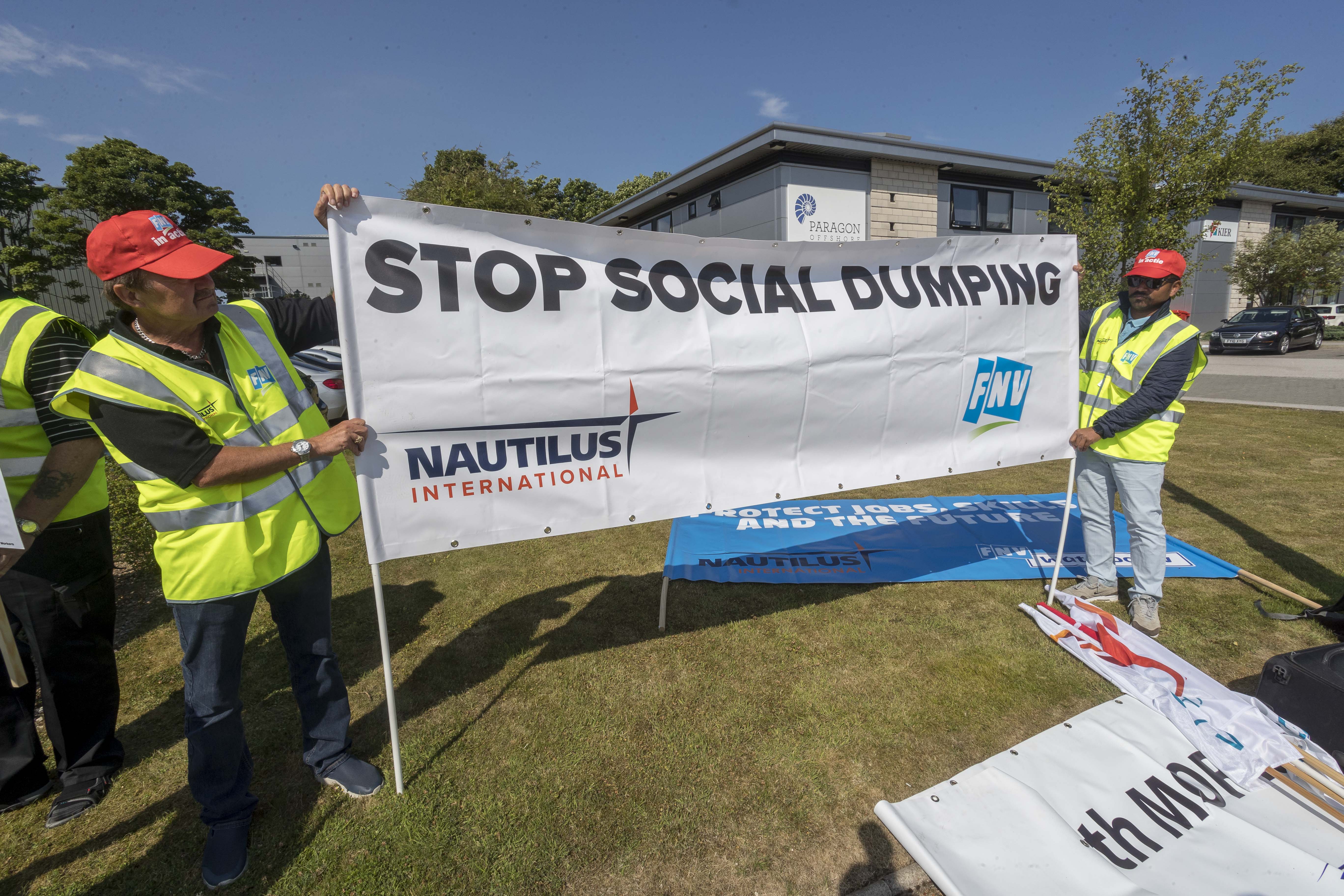 Stop social dumping Image:Stop social dumping